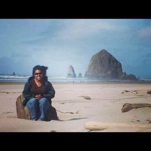 Meet your Posher, Teri